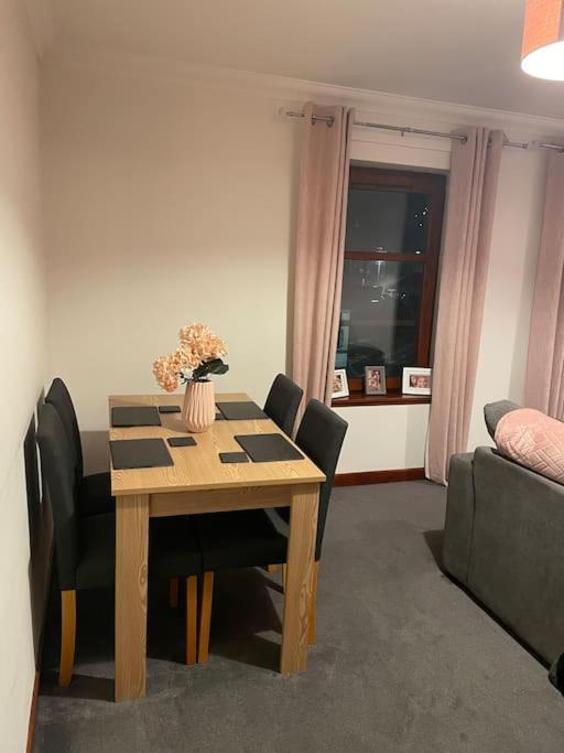 Nevis Apartment Located In Fort William Centre Esterno foto